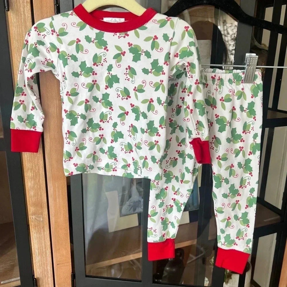 Magnolia Baby Christmas pajamas set matching long sleeve pants unisex boy girl - Picture 1 of 4